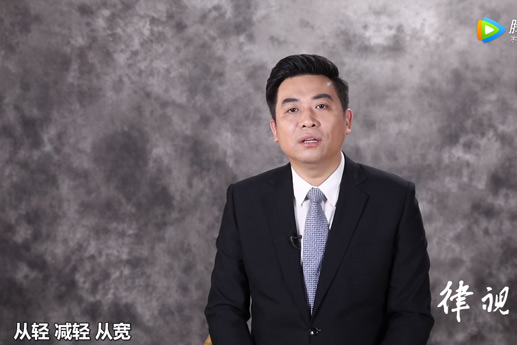 在法律上，哪些量刑情節(jié)是可以從輕或者減輕的？