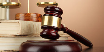 刑事案件中，委托律師后可以提哪些要求？