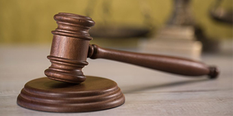 刑事案件已經(jīng)到了檢察院用不用請(qǐng)律師？