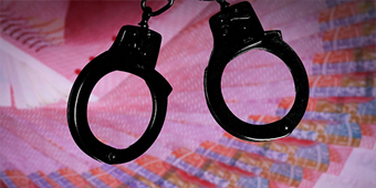 如何區(qū)分挪用公款罪與挪用資金罪？