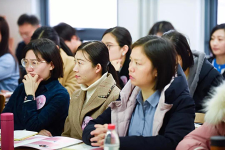 “我是女律師”高級(jí)研修班開(kāi)班第一日精彩回顧(圖7)