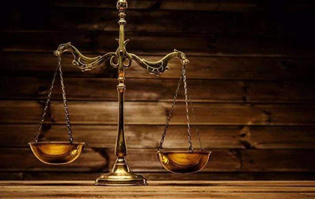 職務(wù)犯罪請(qǐng)律師有用嗎？(圖1)