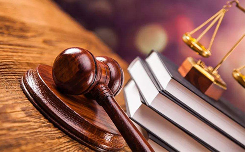 刑事案件應(yīng)該什么時(shí)候請(qǐng)律師比較好？(圖1)