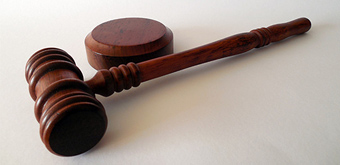 刑事案件由誰來立案？