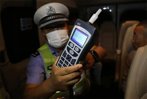 醉駕怎么處罰最新規(guī)定，醉駕處罰標(biāo)準(zhǔn)202