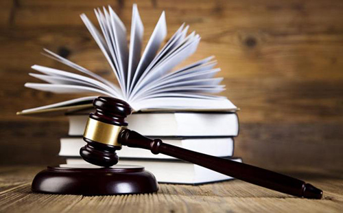 家人涉嫌刑事案件，家屬可以找警察了解案情嗎？(圖1)