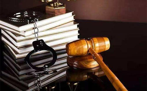 刑事律師出庭辯護價格是多少錢？(圖1)